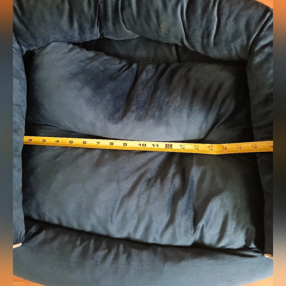 Luxurious Blue Velvet Dog Pet Lounge Bed New Xl